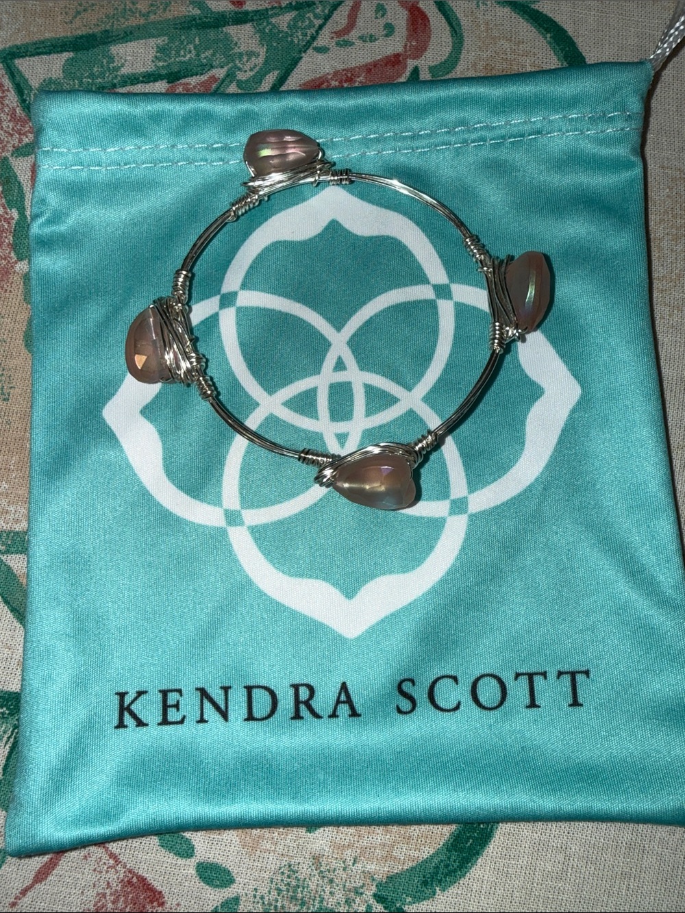 Kendra Scott Iridescent Pink-Teal Stone Wire Bangle